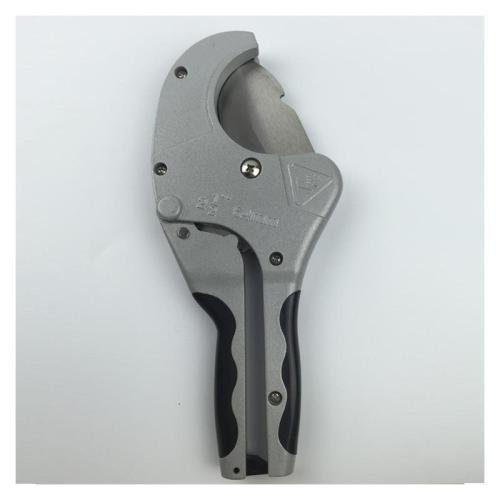 ppr管老是剪不平！有沒有什么技巧或注意事項？